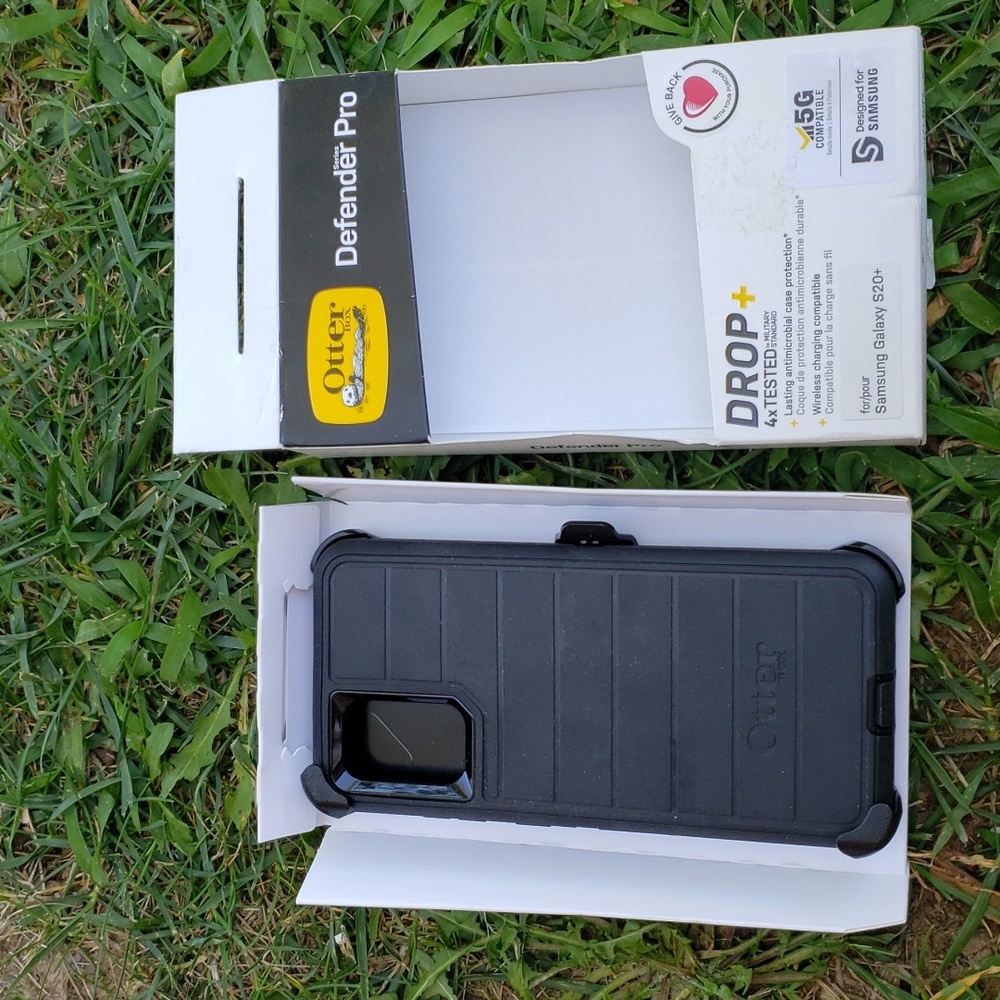 OtterBox Defender Pro Series for Samsung Galaxy S20+ Phone Protector NIB
